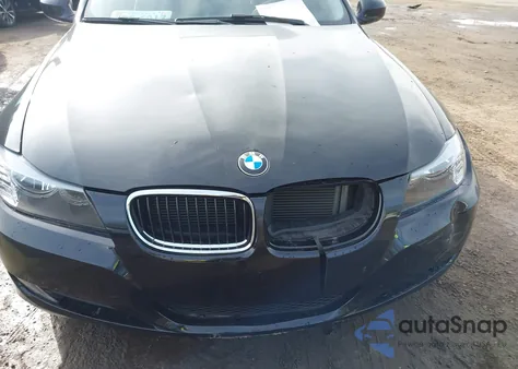 2011 BMW 328I из США, поврежденный, VIN WBAPH7C57BE677654